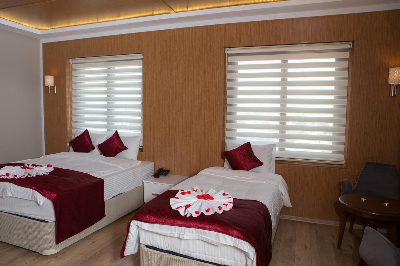 Akcali Hotel Iskenderun Luaran gambar
